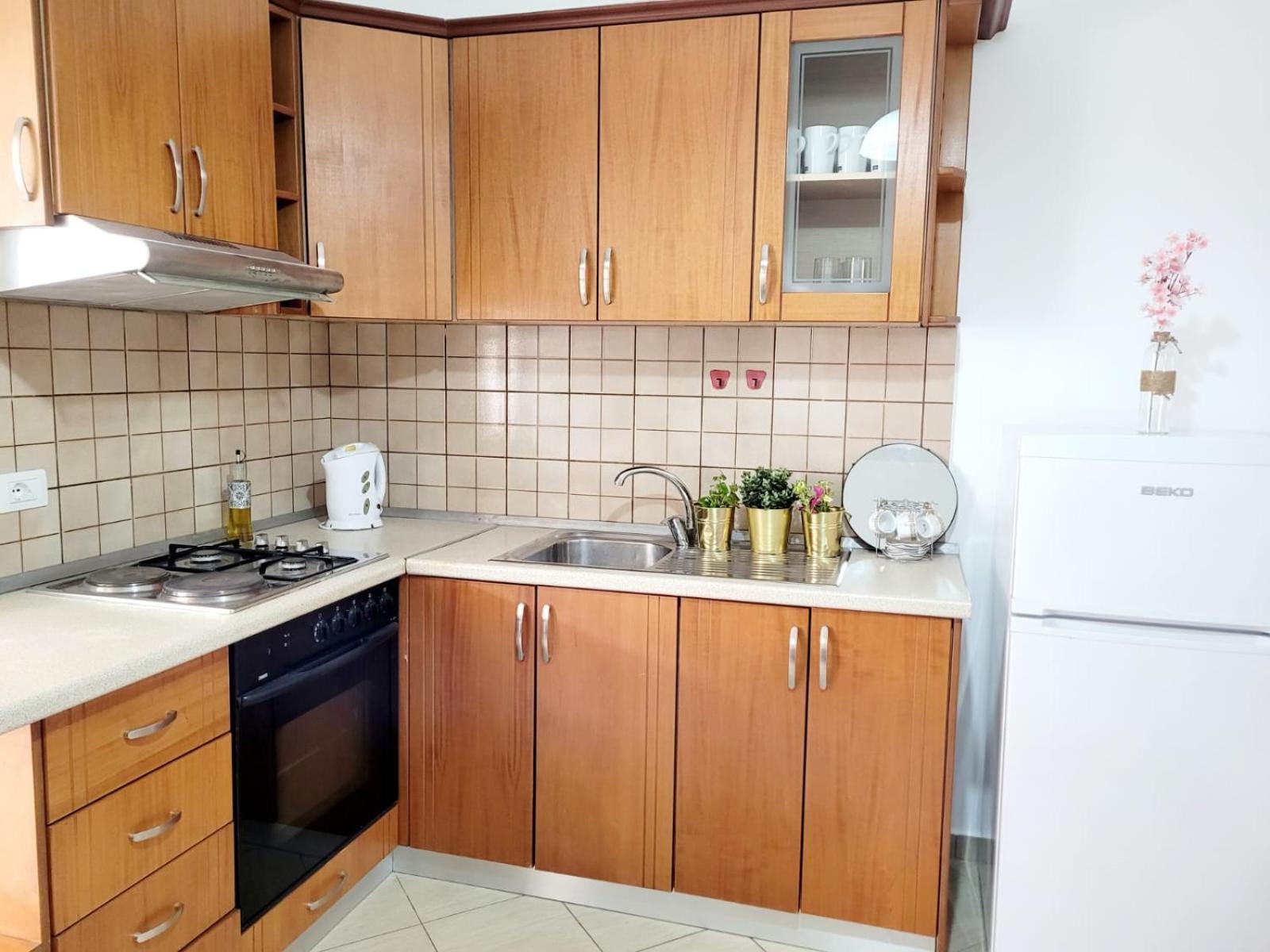 Koreta Apartment Vlorë Exterior foto